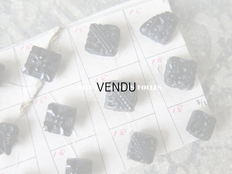 画像6: 1900年代 アンティーク 小さなボタンのサンプラー フレンチジェット  6〜8mm 21ピース