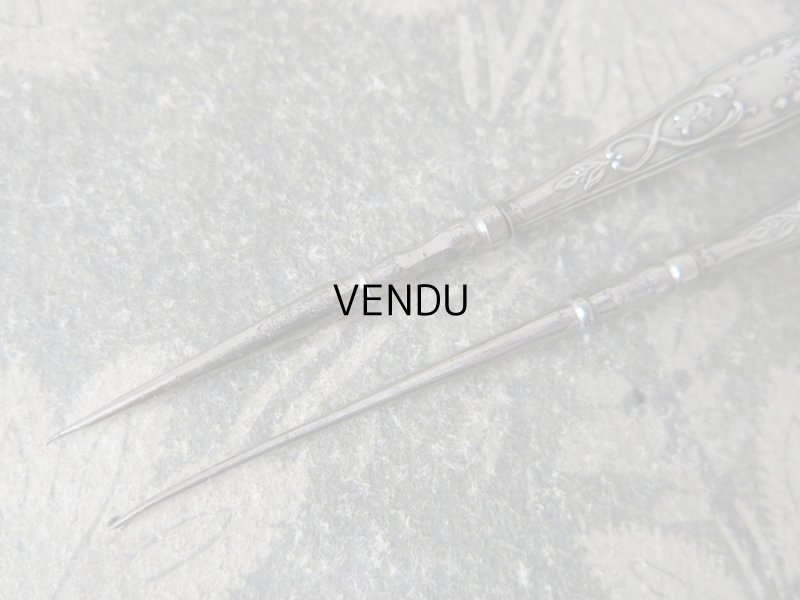 画像6: 1930年代 アンティーク シルバー製 リボン柄のソーイングセット 裁縫道具