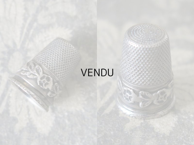 画像16: 1930年代 アンティーク シルバー製 リボン柄のソーイングセット 裁縫道具