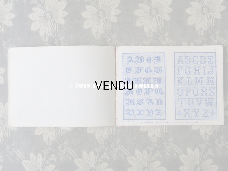 画像9: 19世紀末 アンティーク クロスステッチ & イニシャル モノグラムの刺繍図案帳 MANUELE DE MARQUES & BRODERIES N 165 - N.ALEXANDRE&CIE -