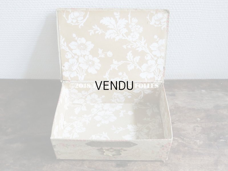 画像20: 1900年代 アンティーク カルトナージュチェスト  薔薇のガーランド