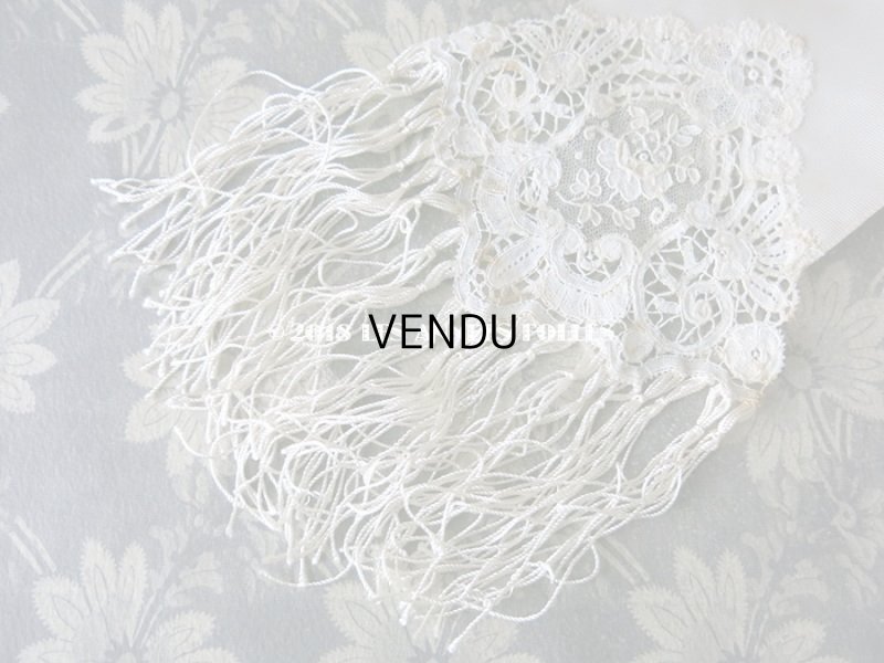 画像7: 1900年代 アンティーク ポワン・ド・ローズ&デュセスレースの装飾入り コミュニオンの腕章 【ポワン・ド・ローズ】