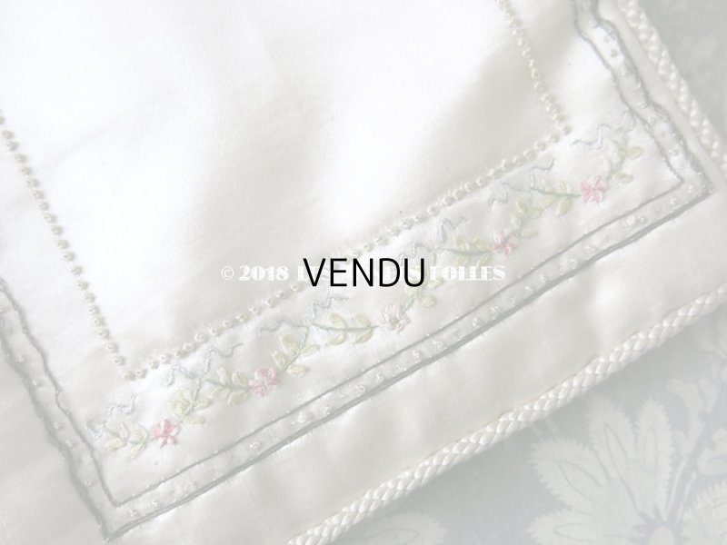 画像11: アンティーク シルク製 ハンキーケース 薔薇の花かご & ガーランド リボン刺繍  ハンカチ用ポシェット 