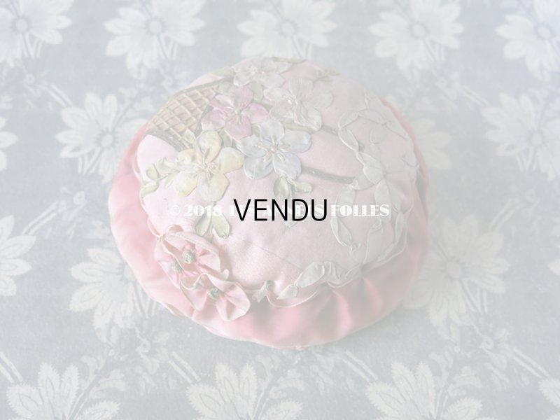 画像5: 【クリスマスセール2018対象外】 19世紀末 アンティーク ピンクッション 花かごのリボン刺繍