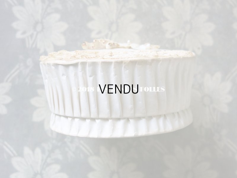 画像9:  【クリスマスセール2018対象外】 アンティーク ワックスフラワー付　ドラジェのお菓子箱 バテム レースペーパー付