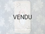【クリスマスセール2018対象外】 アンティーク  ホーリーカード コミュ二オンの少女 リボン付 透かし柄