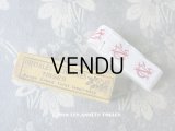 アンティーク ダブルモノグラム 【CN】 イニシャルテープ 薔薇の紙箱入り