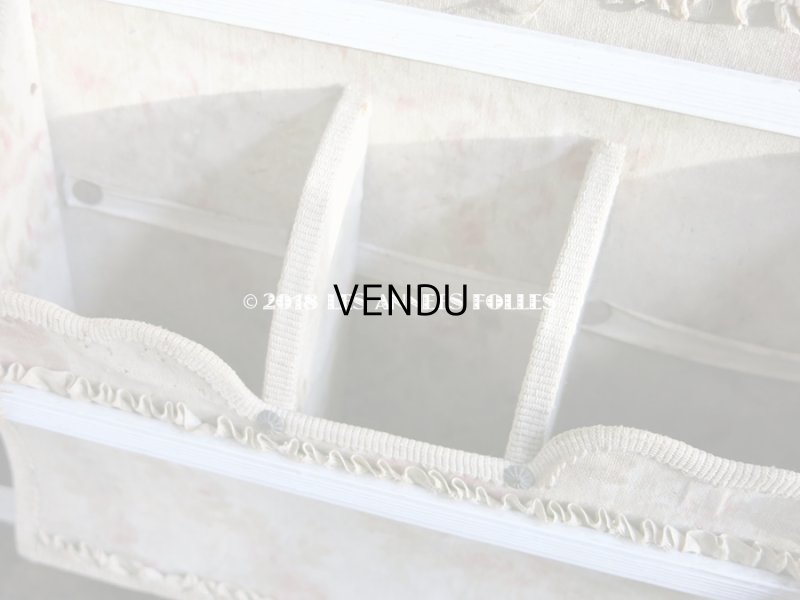 画像4: 1900年代 アンティーク　カルトナージュのラック ミラー付 フリル＆薔薇模様