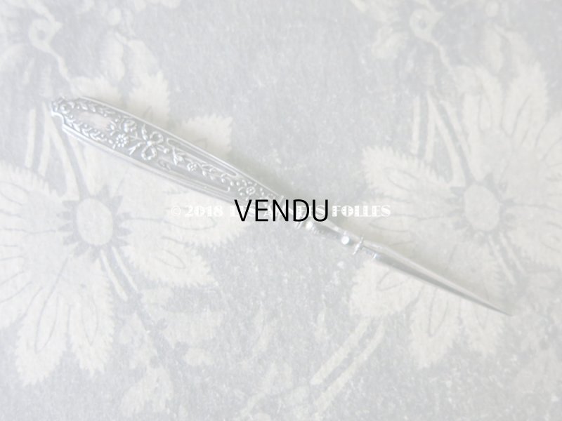 画像5: 1900年代 アンティーク シルバー製 リボン柄のソーイングセット 裁縫道具