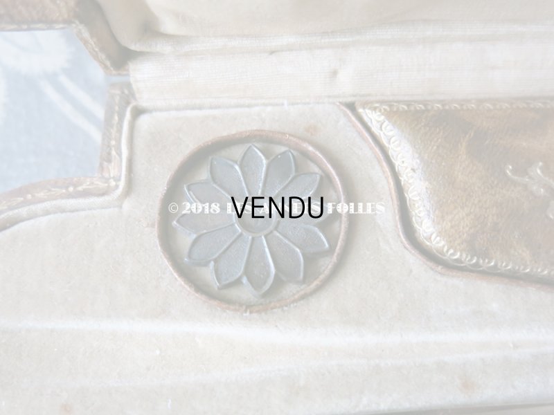 画像19: 1900年代 アンティーク シルバー製 リボン柄のソーイングセット 裁縫道具