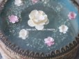 画像3: 19世紀 アンティーク 淡いピンク＆白い薔薇のガラス箱   ドラジェ & チョコレート  付けボクロ