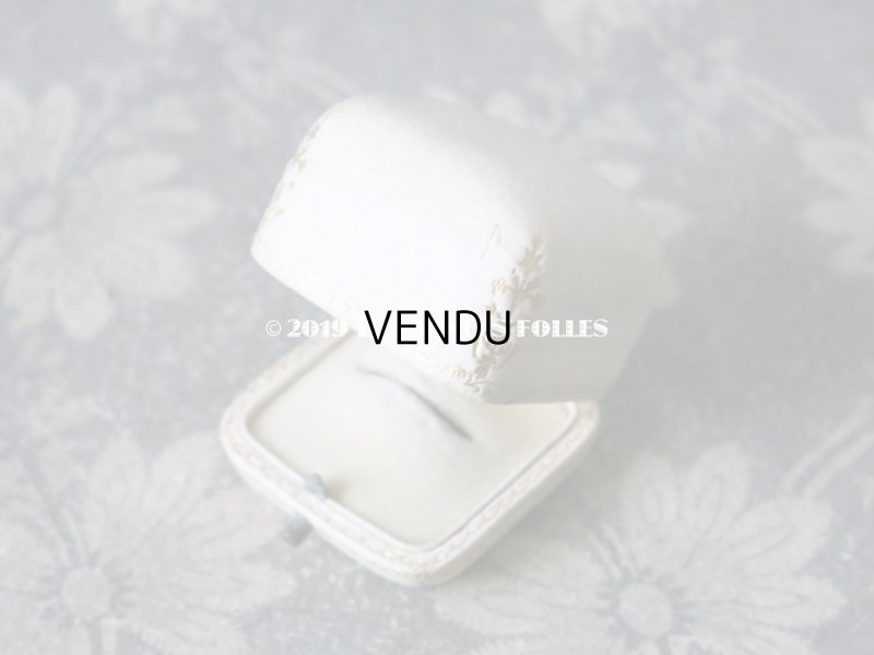 画像6: アンティーク 本革製 ジュエリーボックス 金彩入り オフホワイト リングボックス