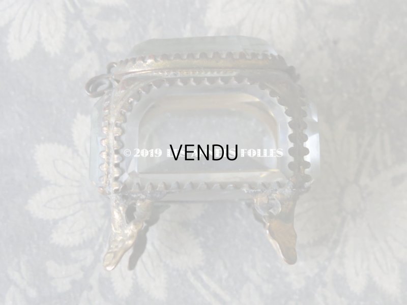 画像8: アンティーク 小さなジュエリーボックス グレイッシュブルーのシルク製クッション