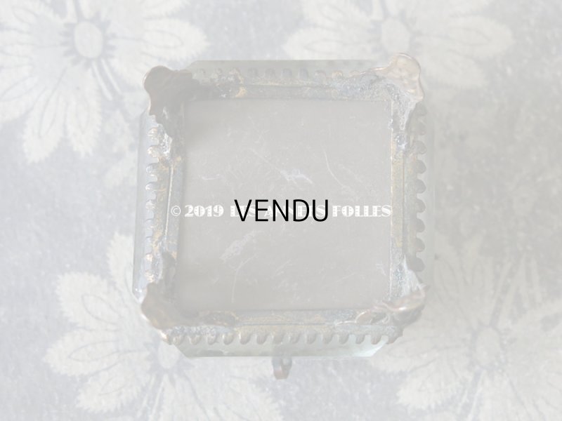 画像4: アンティーク 小さなジュエリーボックス グレイッシュブルーのシルク製クッション