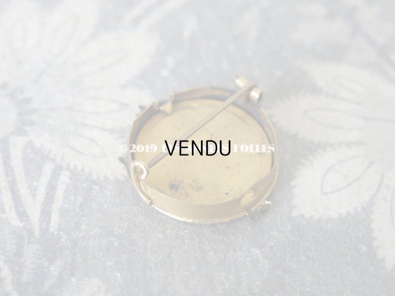 画像4: アンティーク 薔薇のフォトフレームのブローチ ゴールドプレート 刻印入り