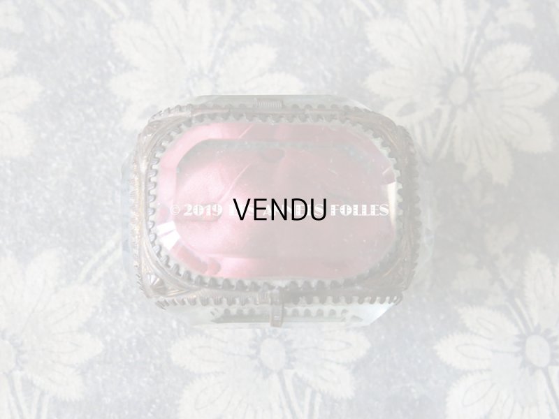 画像3: アンティーク 小さなジュエリーボックス スモーキーレッドのシルク製クッション