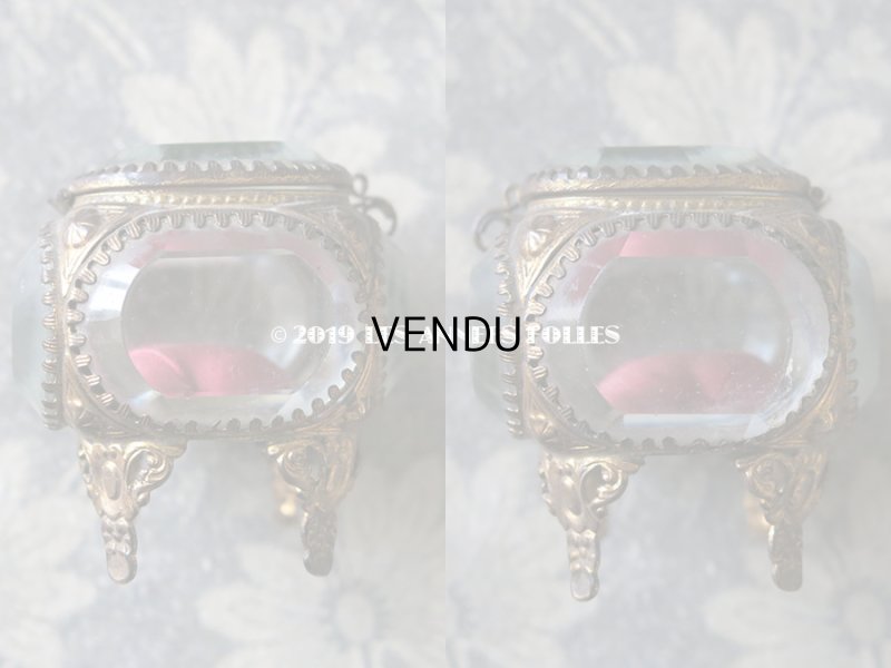 画像8: アンティーク 小さなジュエリーボックス スモーキーレッドのシルク製クッション