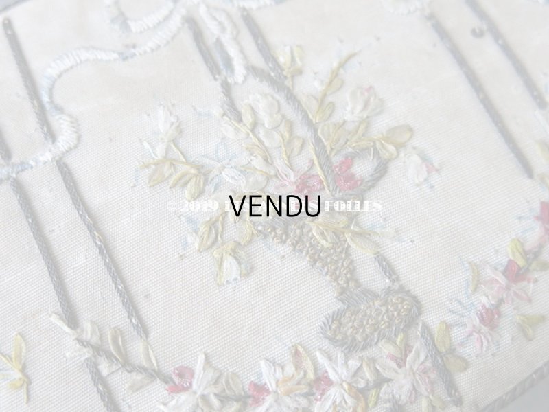 画像4: 1920年代 アンティーク リボン刺繍の カルトナージュボックス　