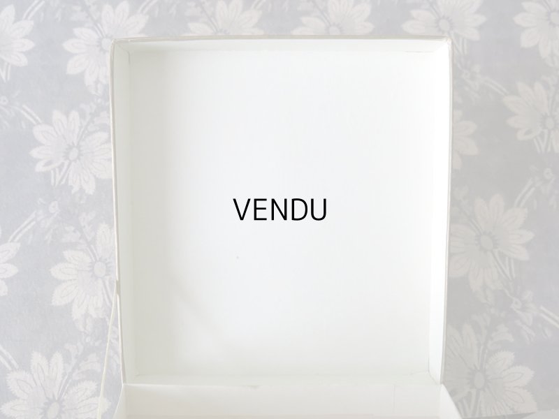 画像10: アンティーク 貴婦人のお菓子箱 ドラジェ & チョコレート