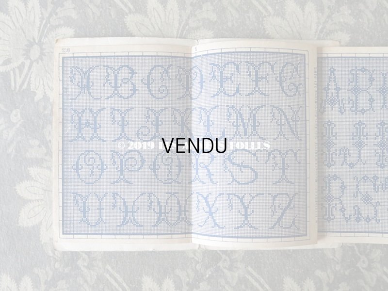 画像3: アンティーク クロスステッチの刺繍図案帳 ALPHABETS VARIES - N.ALEXANDRE&CIE -