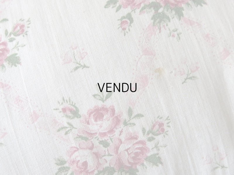 画像10: アンティーク クッション 薔薇模様のファブリック 淡いピンクのリボン付