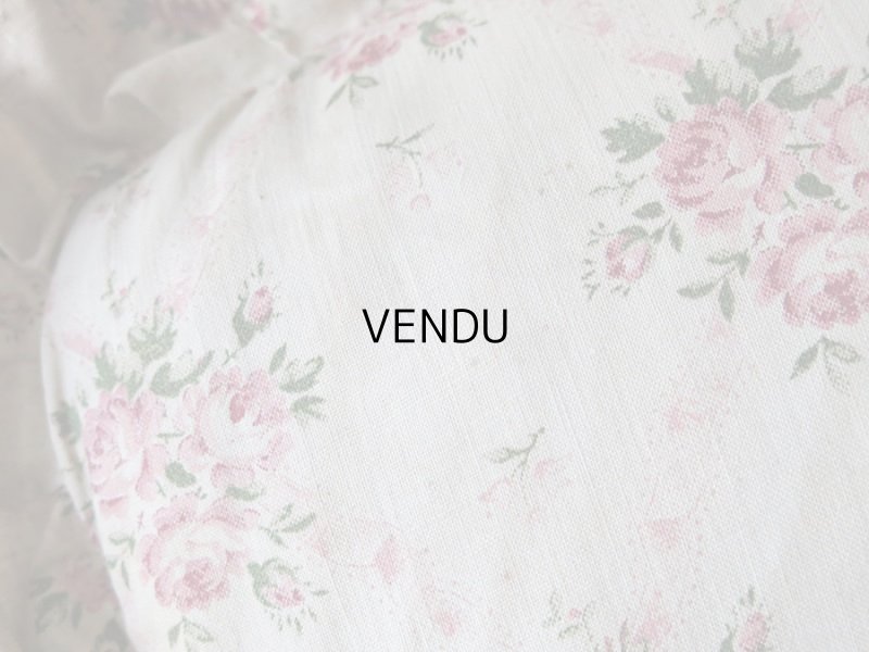 画像8: アンティーク クッション 薔薇模様のファブリック 淡いピンクのリボン付