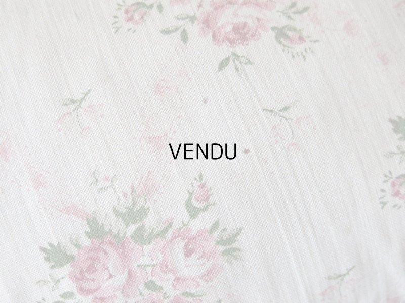 画像9: アンティーク クッション 薔薇模様のファブリック 淡いピンクのリボン付