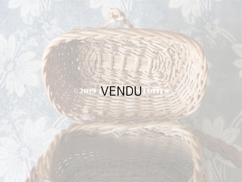 画像10: アンティーク ドール用 パニエ グリーンのライン入り