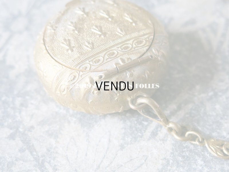 画像18: 19世紀 アンティーク シャトレーヌ ナポレオンの蜜蜂の紋章 & エルミンの紋章 CHATELAINE POMPONNE