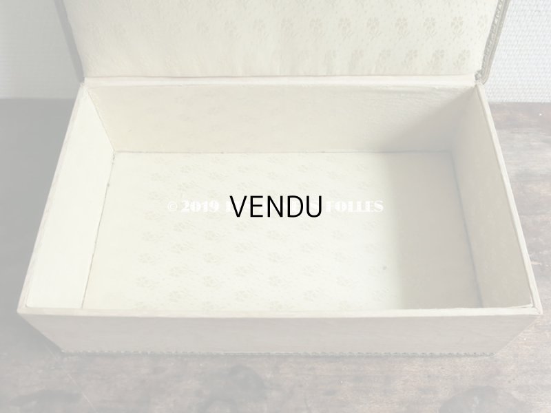 画像12: 1900年代 アンティーク リボン刺繍 大きなカルトナージュボックス　