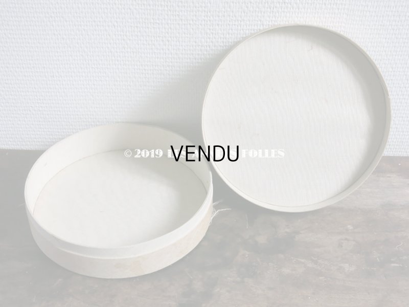 画像4: アンティーク リボン刺繍のお菓子箱 リボンと薔薇のガーランド ドラジェ & チョコレート