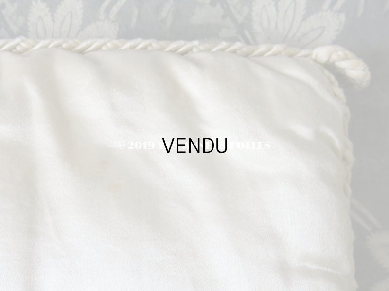 画像8: アンティーク シルク製 菫のハンキーケース ハンカチ用ポシェット 