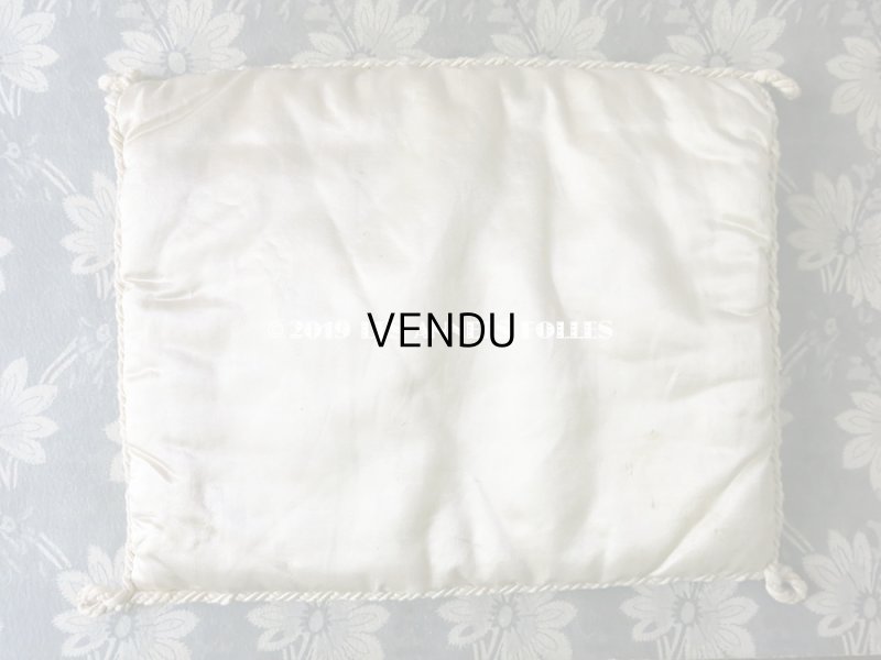 画像3: アンティーク シルク製 菫のハンキーケース ハンカチ用ポシェット 