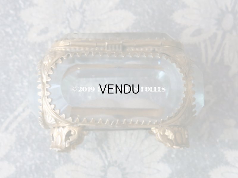 画像7: アンティーク 小さなジュエリーボックス クリーム色のシルク製クッション