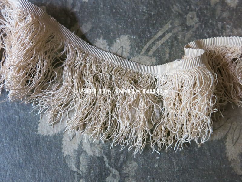 画像4: 19世紀末 アンティーク シルク製 日傘用 生成りのフリンジ付きトリム 