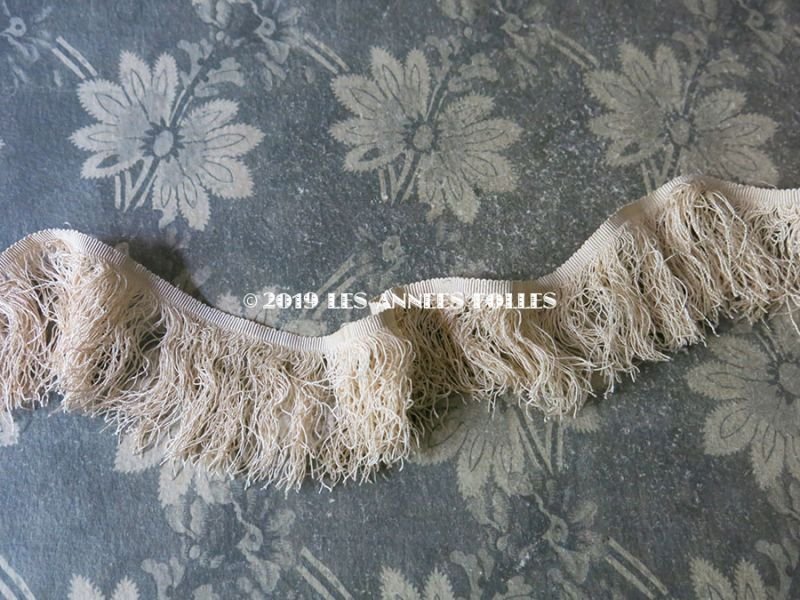 画像3: 19世紀末 アンティーク シルク製 日傘用 生成りのフリンジ付きトリム 