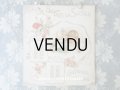 【9周年セール対象外】 1898年　アンティーク カレンダー　クロモグフィー 花少女たち DE SAISON EN SAISON
