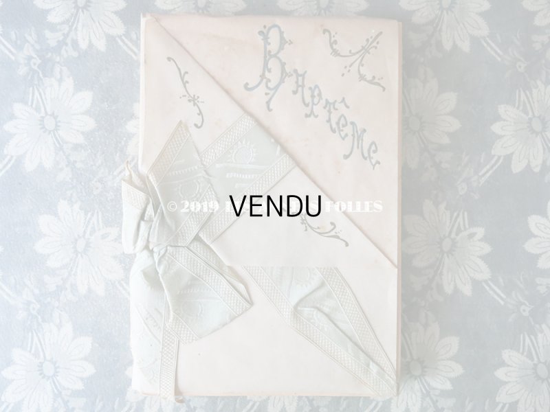 画像3: アンティーク 本型 ドラジェのお菓子箱 スモーキーグリーンのリボン