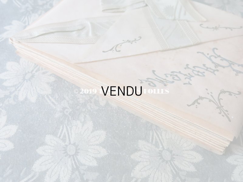 画像6: アンティーク 本型 ドラジェのお菓子箱 スモーキーグリーンのリボン