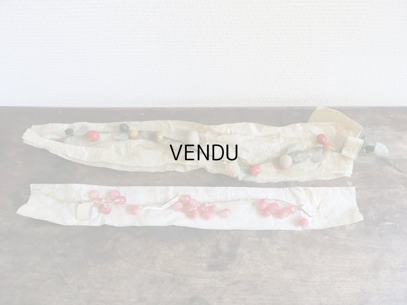 画像9: 1900年代 アンティーク 吹き硝子製 フルーツのガーランド　ブラックベリー＆ラズベリー＆チェリー