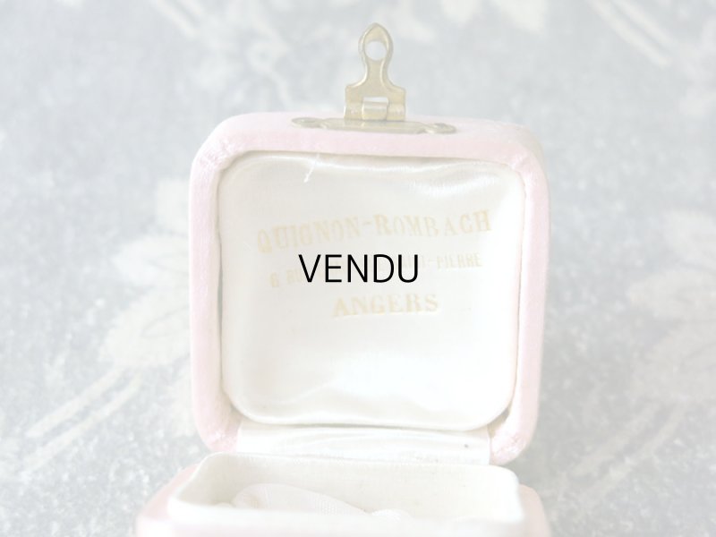 画像7: アンティーク ジュエリーボックス シルクサテン パウダーピンク ゴールドの金具