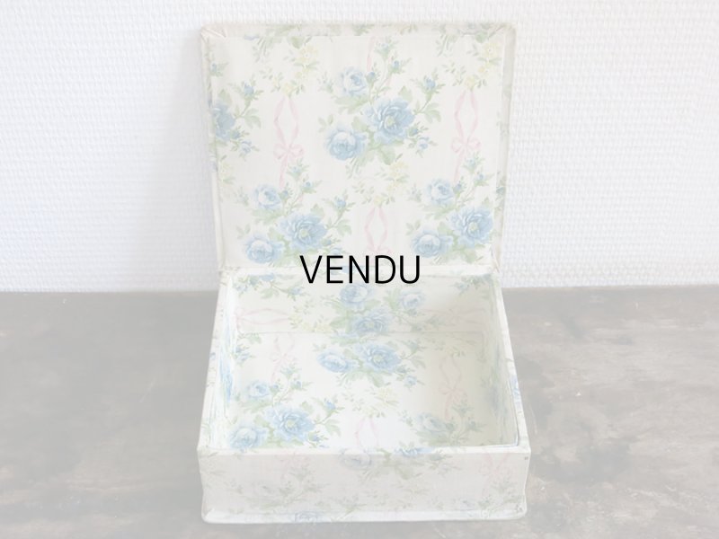 画像3: 1900年代 アンティーク ピンクのリボン & 青い薔薇  カルトナージュボックス