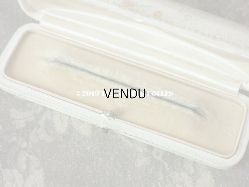 画像9: アンティーク 本革製 ジュエリーボックス  モノグラム入り オフホワイト エパングル