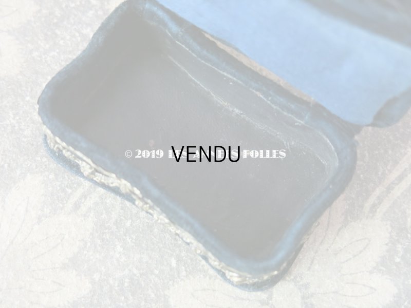 画像9: 1900年代 アンティーク ピンクッション付 ニードルケース 薔薇のガーランド 小さな裁縫箱 - AU PRINTEMPS -