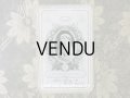 1876年 アンティーク  ホーリーカード コミュ二オンの少女 薔薇と葡萄のリース レースの透かし模様