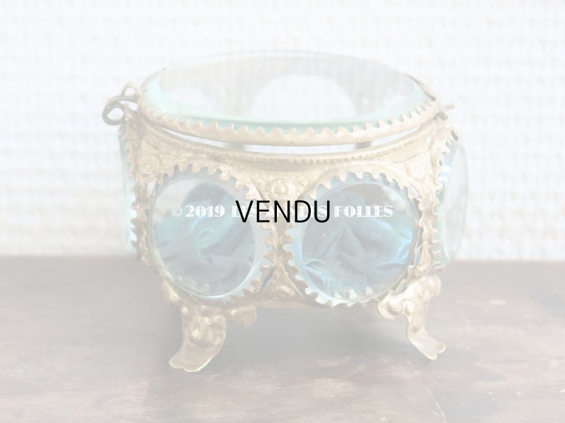 画像6: アンティーク 7角形のジュエリーボックス スモーキーブルー・グリーンのシルク製クッション