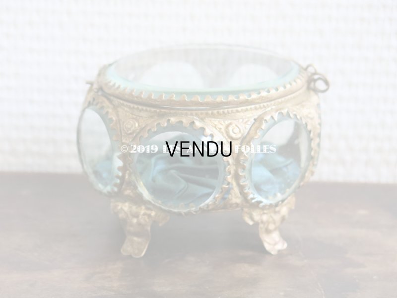 画像5: アンティーク 7角形のジュエリーボックス スモーキーブルー・グリーンのシルク製クッション