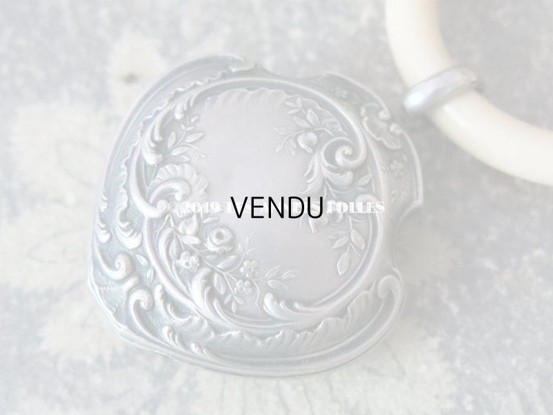 画像4: アンティーク シルバー製 ラトル 薔薇のロカイユ装飾