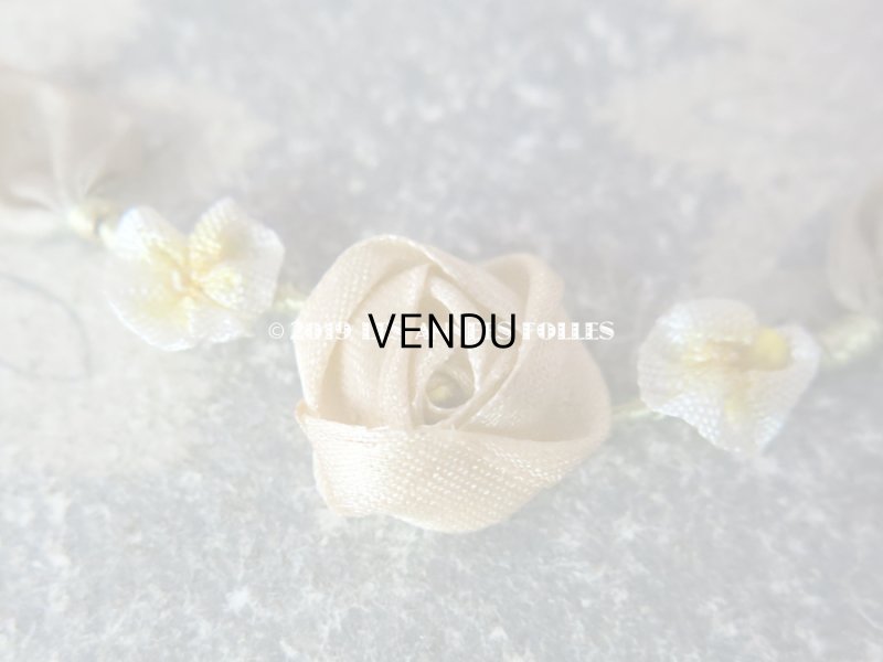 画像3: アンティーク シャンパンゴールドの薔薇のロココモチーフ