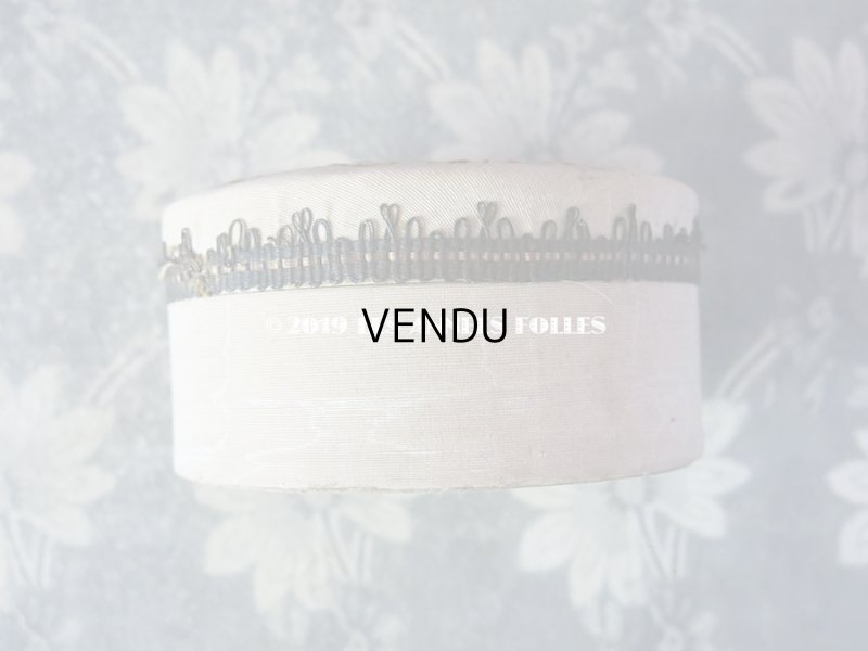 画像6: アンティーク リボン刺繍のお菓子箱 ドラジェ & チョコレート 